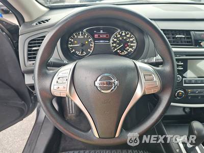 2018 Nissan Altima 2.5 S - zdjęcie 10 z 18 - miniatura