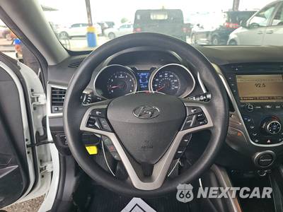 2016 Hyundai Veloster - zdjęcie 10 z 22 - miniatura