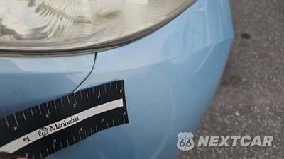 2015 Toyota Sienna LE 8-Passenger 119.3" WB - zdjęcie 28 z 33 - miniatura
