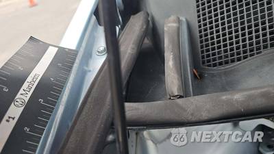 2015 Toyota Sienna LE 8-Passenger 119.3" WB - zdjęcie 32 z 33 - miniatura