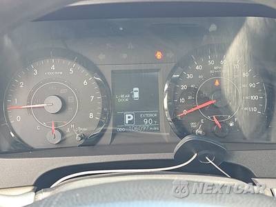 2015 Toyota Sienna LE 8-Passenger 119.3" WB - zdjęcie 12 z 33 - miniatura