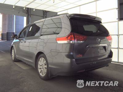 2011 Toyota Sienna Limited 7-Passenger 119.3" WB - zdjęcie 6 z 19 - miniatura