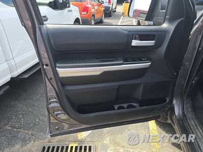 2014 Toyota Tundra SR5 Extended Cab Medium Bed - zdjęcie 9 z 28 - miniatura
