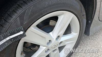 2013 Toyota Camry SE - zdjęcie 42 z 48 - miniatura