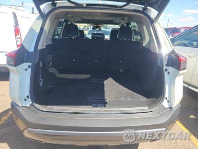 2023 Nissan Rogue SL - zdjęcie 16 z 34 - miniatura