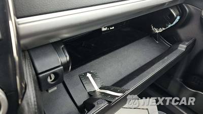 2013 Toyota Camry SE - zdjęcie 38 z 48 - miniatura