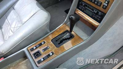 1982 Mercedes-Benz 380 380 SEC - zdjęcie 35 z 35 - miniatura