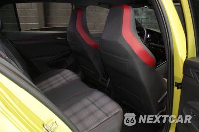 2023 Volkswagen Golf GTI 40th Anniversary Edition Sedan - zdjęcie 45 z 79 - miniatura