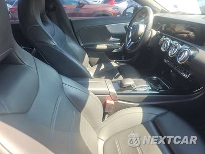 2020 Mercedes-Benz CLA 250 - zdjęcie 8 z 20 - miniatura