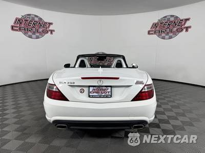 2015 Mercedes-Benz SLK 250 - zdjęcie 10 z 45 - miniatura