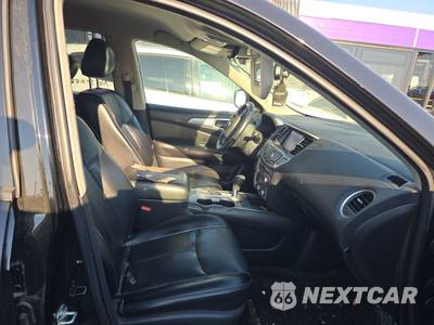 2020 Nissan Pathfinder SL - zdjęcie 8 z 40 - miniatura