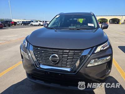 2021 Nissan Rogue SV - zdjęcie 2 z 21 - miniatura