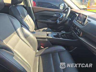 2021 Nissan Rogue SV - zdjęcie 8 z 21 - miniatura