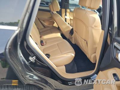 2017 Porsche Macan S - zdjęcie 14 z 18 - miniatura