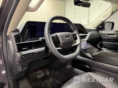2025 INFINITI LUXE w/ Pro Pilot Assist, MSRP $99,605 - zdjęcie 10 z 22 - miniatura