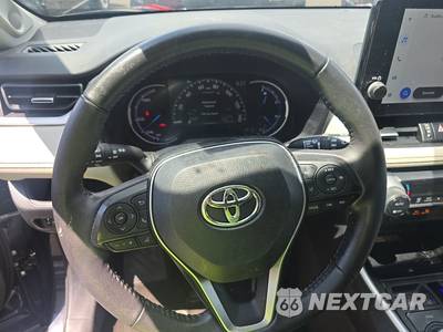 2024 Toyota RAV4 Hybrid XLE Premium - zdjęcie 10 z 23 - miniatura