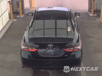 2021 Toyota Camry SE - zdjęcie 13 z 23 - miniatura
