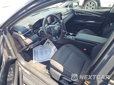 2026 Toyota Camry LE - zdjęcie 7 z 20 - miniatura
