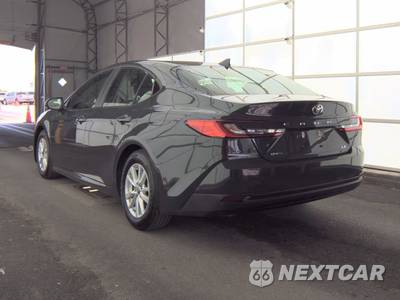 2026 Toyota Camry LE - zdjęcie 6 z 20 - miniatura