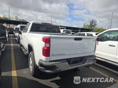2026 Chevrolet Silverado 2500HD LT Crew Cab Short Bed 1LT - zdjęcie 6 z 24 - miniatura