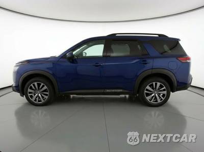 2025 Nissan Pathfinder SV - zdjęcie 4 z 12 - miniatura