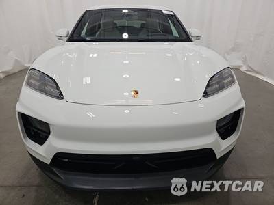 2025 Porsche Macan 4 Electric - zdjęcie 2 z 24 - miniatura