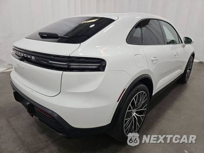 2025 Porsche Macan 4 Electric - zdjęcie 4 z 24 - miniatura