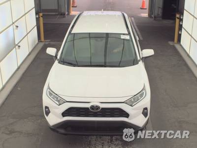 2020 Toyota RAV4 XLE - zdjęcie 2 z 27 - miniatura