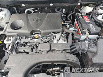 2020 Toyota RAV4 XLE - zdjęcie 15 z 27 - miniatura