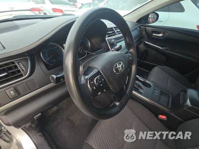 2016 Toyota Camry Hybrid LE - zdjęcie 10 z 28 - miniatura