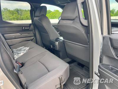 2026 Toyota Tacoma SR5 Crew Cab Medium Bed - zdjęcie 30 z 39 - miniatura