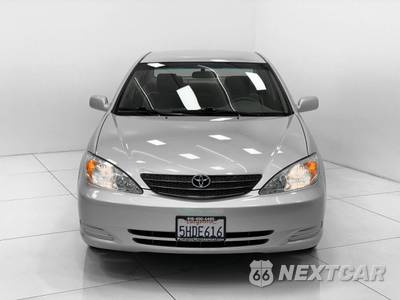 2004 Toyota Camry LE - zdjęcie 27 z 50 - miniatura