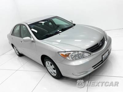 2004 Toyota Camry LE - zdjęcie 25 z 50 - miniatura