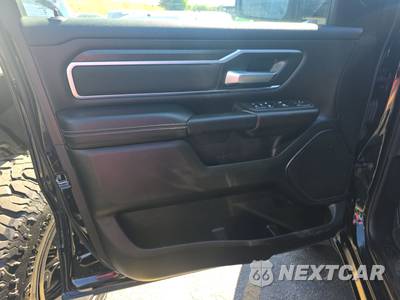 2026 Ram 1500 Big Horn Crew Cab Short Bed - zdjęcie 15 z 27 - miniatura