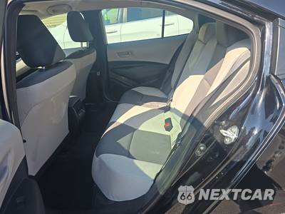 2025 Toyota Corolla LE Sedan - zdjęcie 9 z 24 - miniatura