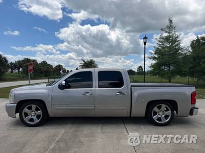 2009 Chevrolet Silverado 1500 LT Crew Cab Short Bed 1LT - zdjęcie 8 z 12 - miniatura