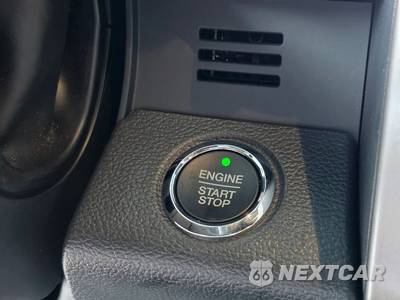 2022 Ford Super Duty F-250 Lariat Crew Cab Medium Bed - zdjęcie 24 z 50 - miniatura