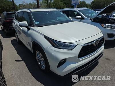 2021 Toyota Highlander Limited - zdjęcie 3 z 23 - miniatura