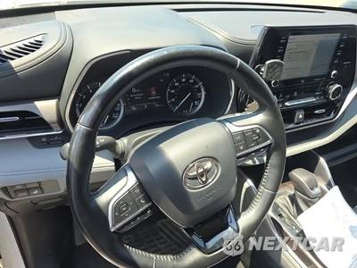 2021 Toyota Highlander Limited - zdjęcie 14 z 23 - miniatura