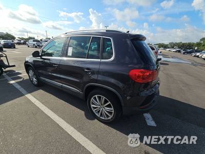 2016 Volkswagen Tiguan SE - zdjęcie 6 z 17 - miniatura