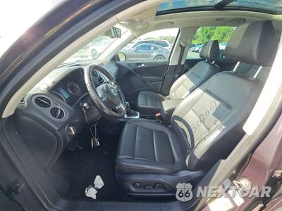 2016 Volkswagen Tiguan SE - zdjęcie 7 z 17 - miniatura