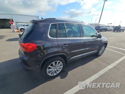 2016 Volkswagen Tiguan SE - zdjęcie 4 z 17 - miniatura