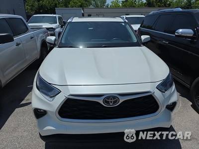 2021 Toyota Highlander XLE - zdjęcie 2 z 22 - miniatura