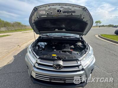 2018 Toyota Highlander LE Plus - zdjęcie 10 z 66 - miniatura