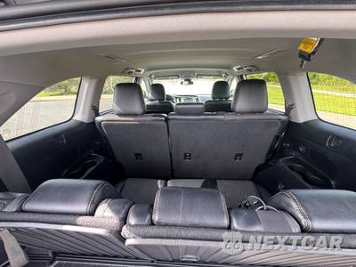 2018 Toyota Highlander LE Plus - zdjęcie 17 z 66 - miniatura