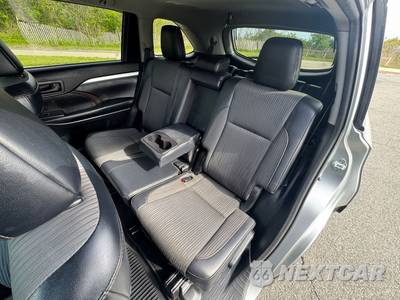 2018 Toyota Highlander LE Plus - zdjęcie 23 z 66 - miniatura