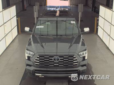 2024 Toyota Sequoia Capstone - zdjęcie 2 z 19 - miniatura