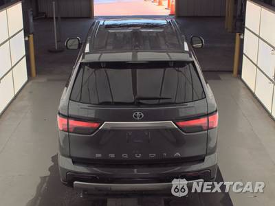 2024 Toyota Sequoia Capstone - zdjęcie 5 z 19 - miniatura