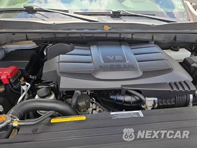 2021 Nissan TITAN SL Crew Cab Short Bed - zdjęcie 19 z 23 - miniatura