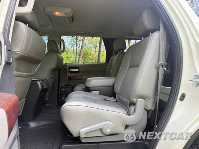 2012 Toyota Sequoia Platinum - zdjęcie 49 z 50 - miniatura